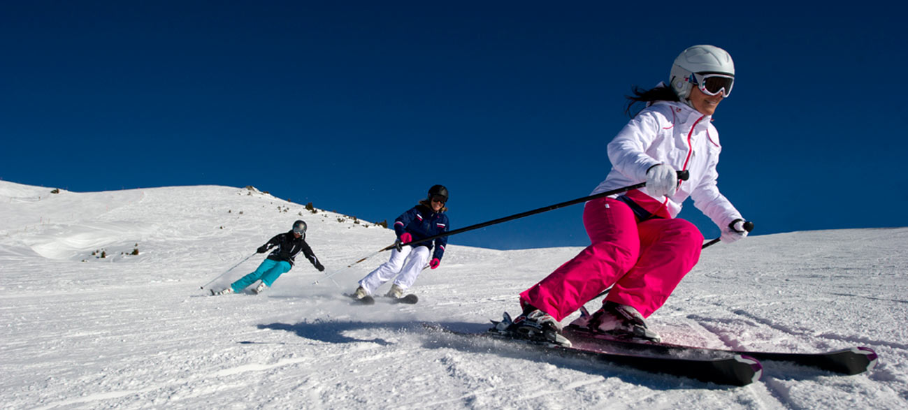 Onderdrukker Extractie slogan Intersport La Clusaz : Location skis + entretien de matériel